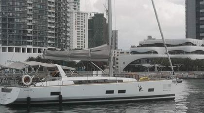 55' Beneteau 2013 Yacht For Sale